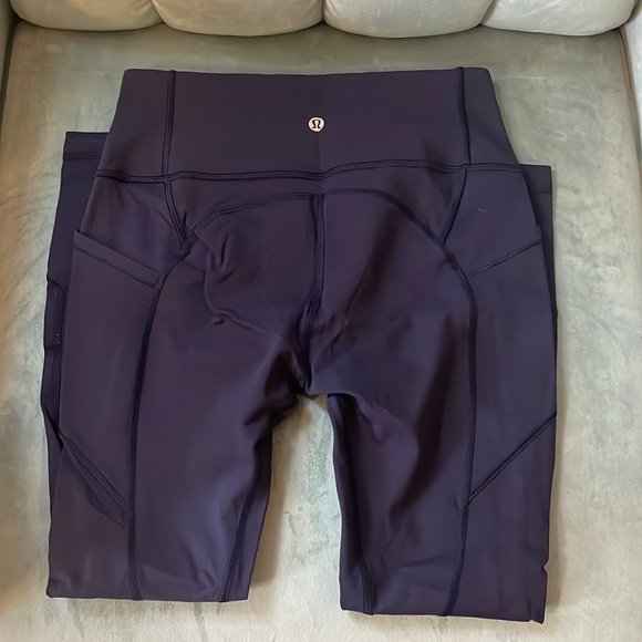 Lululemon All The Right Places Legging 23 - Picture 3 of 5